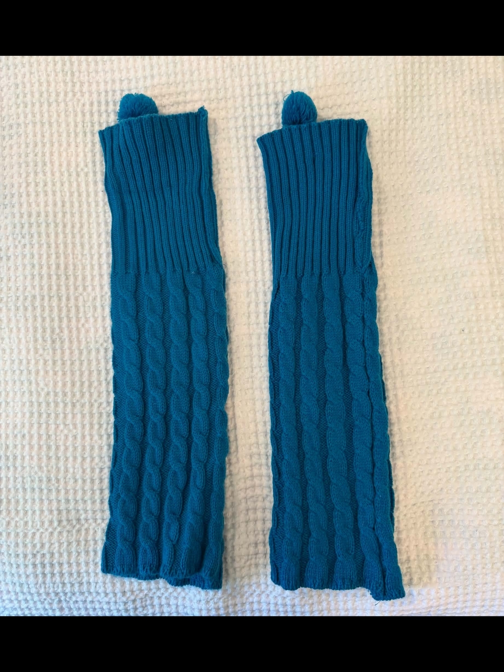 Gaynor Minden teal blue cable knit leg warmers OS